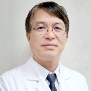 Dr. Lee Kuan Der